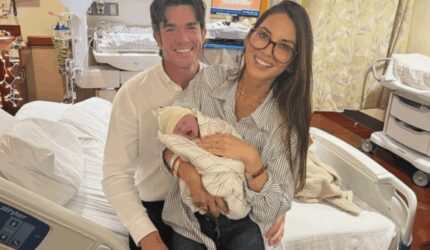 Olivia Munn Jadi Ibu, Pilih Ibu Pengganti? Kisah Haru!