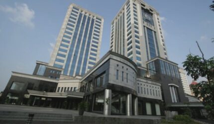 Ratusan Bank Tutup, Kemenkeu: Inovasi atau Ancaman?