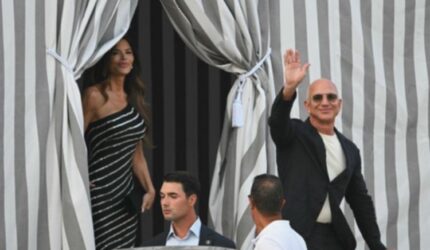 Jeff Bezos Pindah Tempat Pernikahan Setelah Diusir Warga Venesia