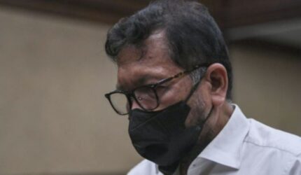 Zarof Ricar, Mantan Pejabat MA, Divonis 16 Tahun Penjara!