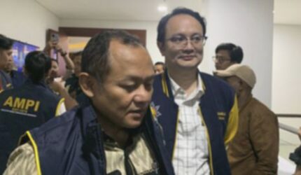 Golkar Bereaksi: MK Ubah Pemilu Nasional & Daerah?