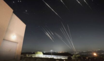 Israel Gempur Iran, Markas Keamanan Dalam Negeri Khamenei Diserang?