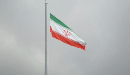 Serangan AS ke Nuklir Iran, Trump Ajak Damai, Situasi Memanas!