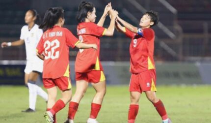 Gol Roket Vietnam Hancurkan Indonesia U-19, Netizen Terpukau!