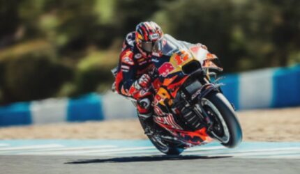 Bezzecchi, Vinales Unggul di MotoGP Italia 2025: Kejutan Hari Pertama!