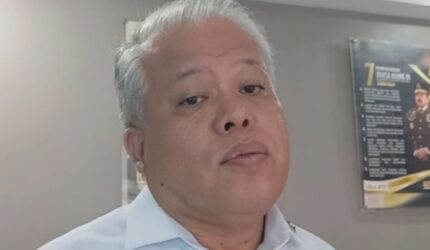 Nadiem Pilih Chromebook, Padahal Jamdatun Rekomendasikan Laptop Windows?