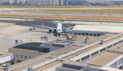 Israel Memanas, Puluhan Ribu Wisatawan Asing Terjebak