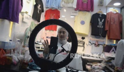 PPh 22 E-Commerce: Kemenkeu Bantah Pajak Baru! Apa Artinya?
