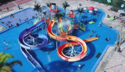 Wisata Kolam Renang dengan Wahana Seru di Garut