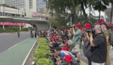 Lari Jadi Cuan: Fotografer Raup Puluhan Juta, Ini Rahasianya!