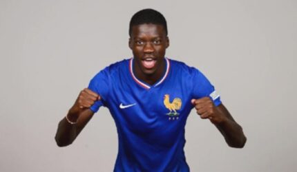 Mamadou Sarr, Profil Lengkap Bek Baru Chelsea: Statistik, Gaya Main