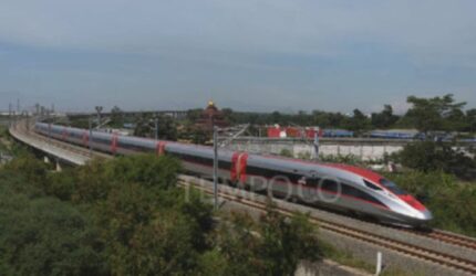 Parkir Inap Whoosh Kini Hadir, Lebih Mudah Naik Kereta Cepat!