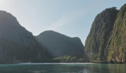 Thailand: 2 Pantai Instagrammable Terindah, Liburan Impian Jadi Nyata!