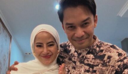 Dicky Difie dan Istri: Ibunda Sumber Kekuatan Raih Momongan