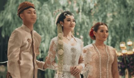 Panggilan Keanu Anak Angelina Sondakh untuk Anak Aaliyah-Thariq