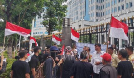 Wanaartha: Kronologi Kasus, Kerugian Nasabah, dan Laporan ke OJK