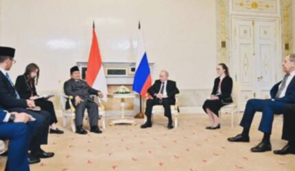 Rusia Tawarkan Modernisasi Ladang Minyak Tua, Indonesia Untung?