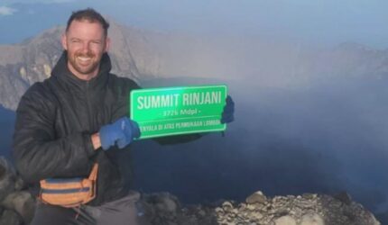 Kesaksian warga Irlandia yang hampir tewas saat mendaki Gunung Rinjani