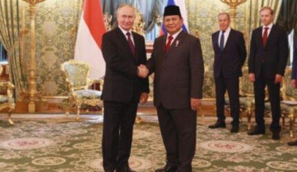 Prabowo Pilih Rusia, Absen KTT G7: Apa Alasannya?