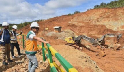Bahlil Terlibat? Tambang Nikel Raja Ampat Langgar Aturan Pulau Kecil!