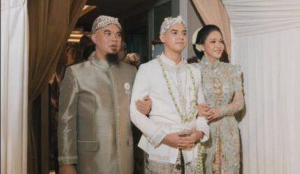 Ahmad Dhani Beri Pesan Menyentuh untuk Al Ghazali, Ibadah Terpanjang?