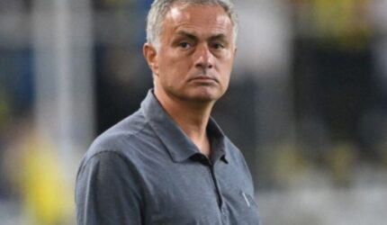 Buffon Ungkap Alasan Tolak Mourinho Latih Timnas Italia, Mengejutkan!