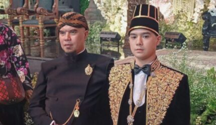 Ahmad Dhani Kaget Al Ghazali Bulan Madu ke Afrika, Kenapa?