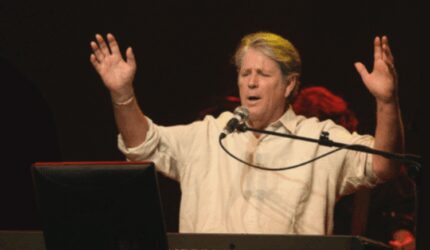 Brian Wilson The Beach Boys Berpulang, Dunia Musik Berduka