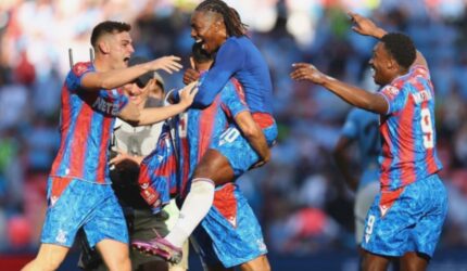 Crystal Palace Gigit Jari! UEFA Larang Tampil di Liga Europa
