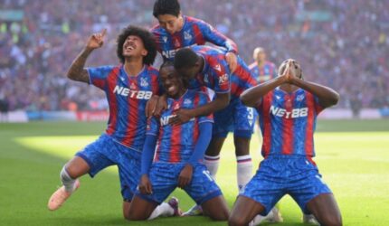 UEFA Ketok Palu! Crystal Palace Resmi Dicoret dari Liga Europa karena Konflik Kepemilikan dengan Lyon