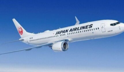 Pesawat Boeing 737 Japan Airlines Turun 7.900 Meter Hanya dalam 10 Menit, Penumpang Panik