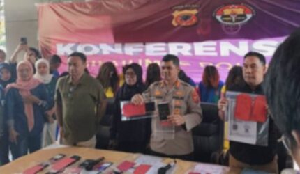 Perdagangan Bayi Singapura: Polisi Buru Orang Tua Adopsi Ilegal