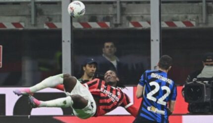 Dikritik Habis-habisan oleh Legenda AC Milan, Rafael Leao Beri Jawaban Menohok