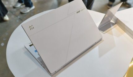 Acer Swift Edge 14 AI: Laptop AI Ringan Resmi Meluncur!