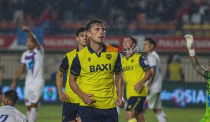 Nasi Kotak Indonesia Bikin Jurnalis Liga Inggris Kagum!