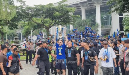 Bonus Persib Rp1 Miliar? Umuh Muchtar Curigai Sekda Jabar