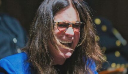 Aksi-aksi Liar Mendiang Ozzy Osbourne di Panggung