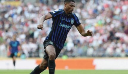 Pindah Agen ke Jorge Mendes, Bek Inter Milan Denzel Dumfries Sedang Ditawarkan ke Barcelona