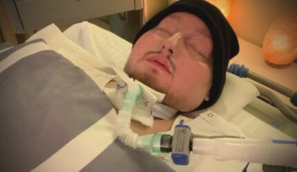 Pangeran Tidur Arab Saudi: Misteri Koma 20 Tahun Terungkap!