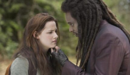 5 Film dan Serial Edi Gathegi, Pemeran Mr. Terrific di Superman