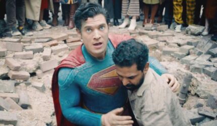 Henry Cavill Kirim Pesan Menyentuh untuk Superman Baru!