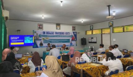 AI Writer: 10 Prompt Ampuh dari Dosen UBSI, Artikel Jadi!