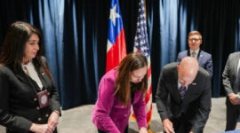 Chili Serahkan Jam Tangan Mewah Milik Keanu Reeves yang Dicuri ke FBI