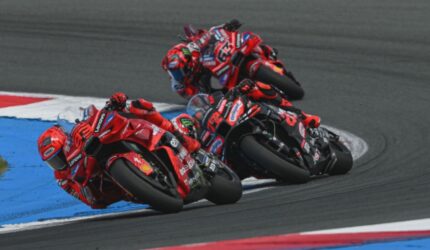 MotoGP Jerman 2025 – Ducati Bantu Kendalikan Insting Liar Marc Marquez, Jauhi Jatuh di Lubang yang Sama