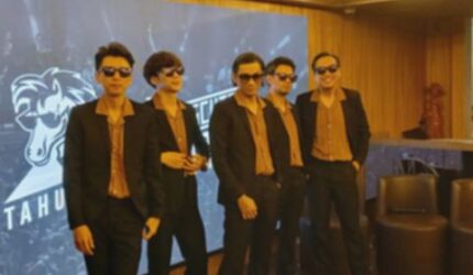 Riders Manggung The Changcuters: Pisang Jadi Keharusan!