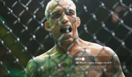 Charles Oliveira Bangkit! Rencana Duel Usai KO dari Topuria Terungkap