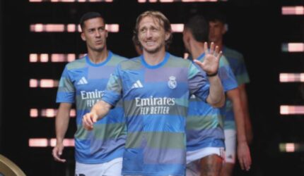 Luka Modric Terima Gaji Setara Pemain Cadangan AC Milan