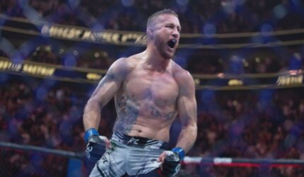 Calon Lawan Khamzat Chimaev Beri Kode Duel Akbar pada UFC 319, Musuh Pamungkas Khabib Naik Oktagon?
