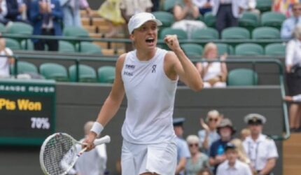Iga Swiatek Ratu Wimbledon! Anisimova Tumbang di Final 2025