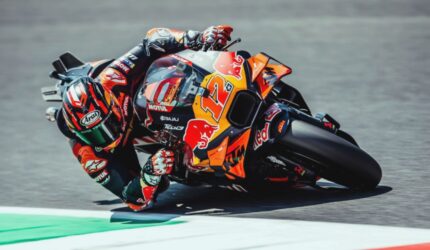Vinales: Marquez Terlalu Kuat, Satu-satunya Lawan Dirinya Sendiri!